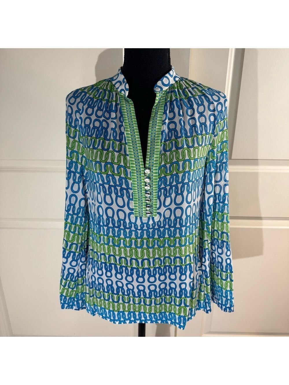 Trina Turk Blue & Green Chain-Print Long-Sleeve Silk Blouse Small